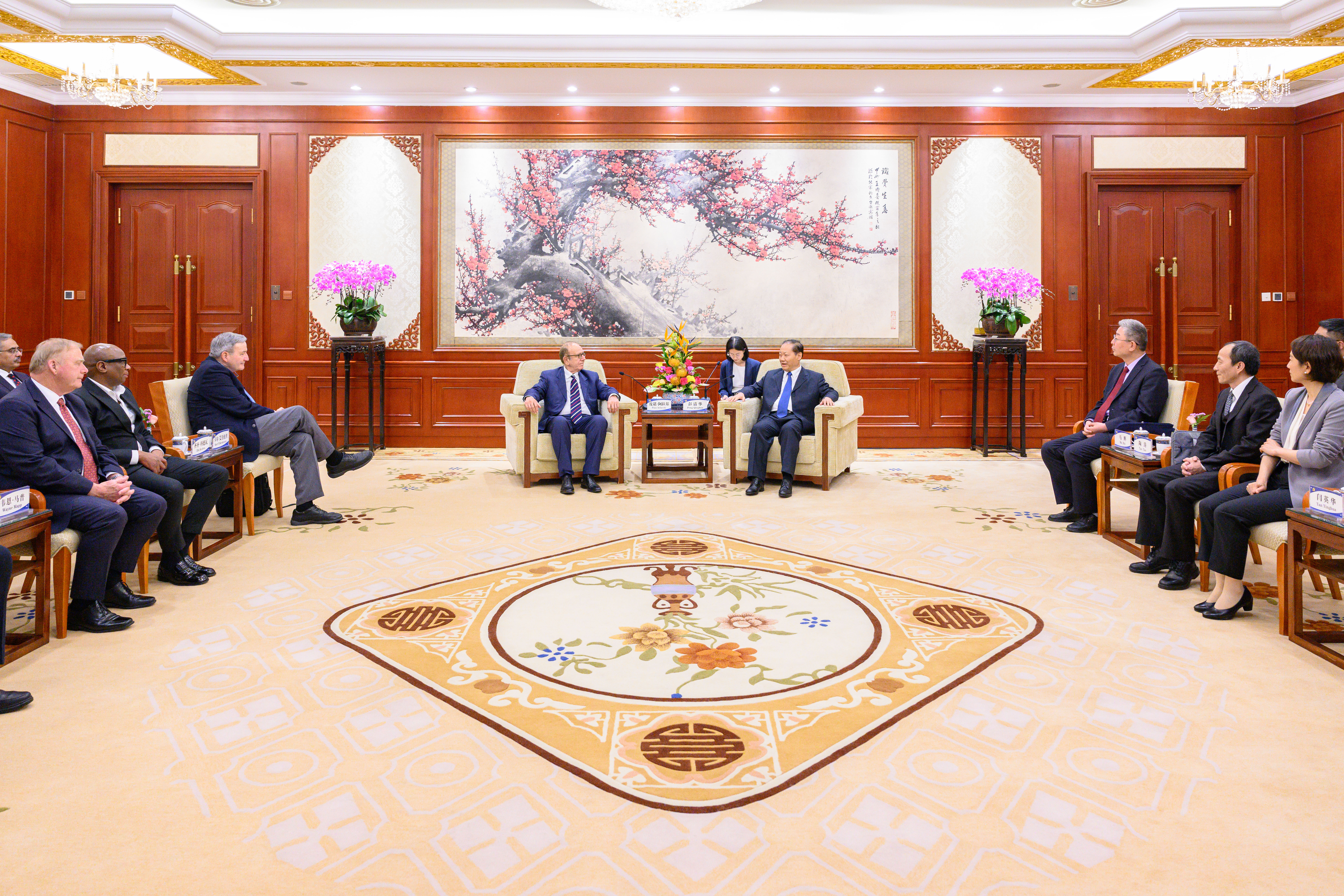 彭清华会见出席第四届万寿国际安全研讨会部分外方代表
